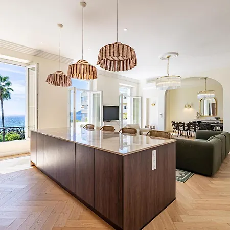 69 Picaud - Charming 3-bed With Sea View Balcony And Parking Apartamento