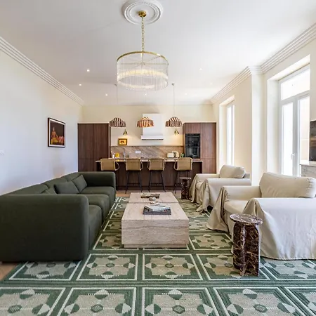69 Picaud - Charming 3-bed With Sea View Balcony And Parking Apartamento Cannes
