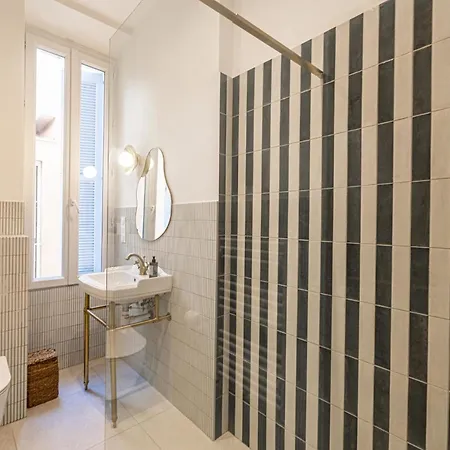 69 Picaud - Charming 3-bed With Sea View Balcony And Parking