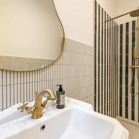 69 Picaud - Charming 3-bed With Sea View Balcony And Parking Apartamento *