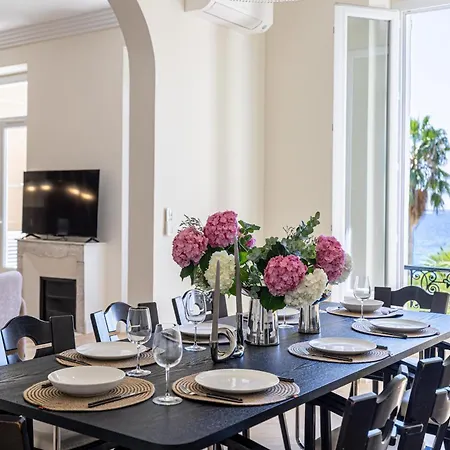 69 Picaud - Charming 3-bed With Sea View Balcony And Parking شقة