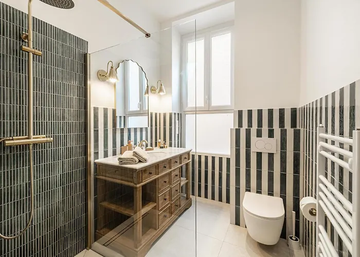 69 Picaud - Charming 3-bed With Sea View Balcony And Parking